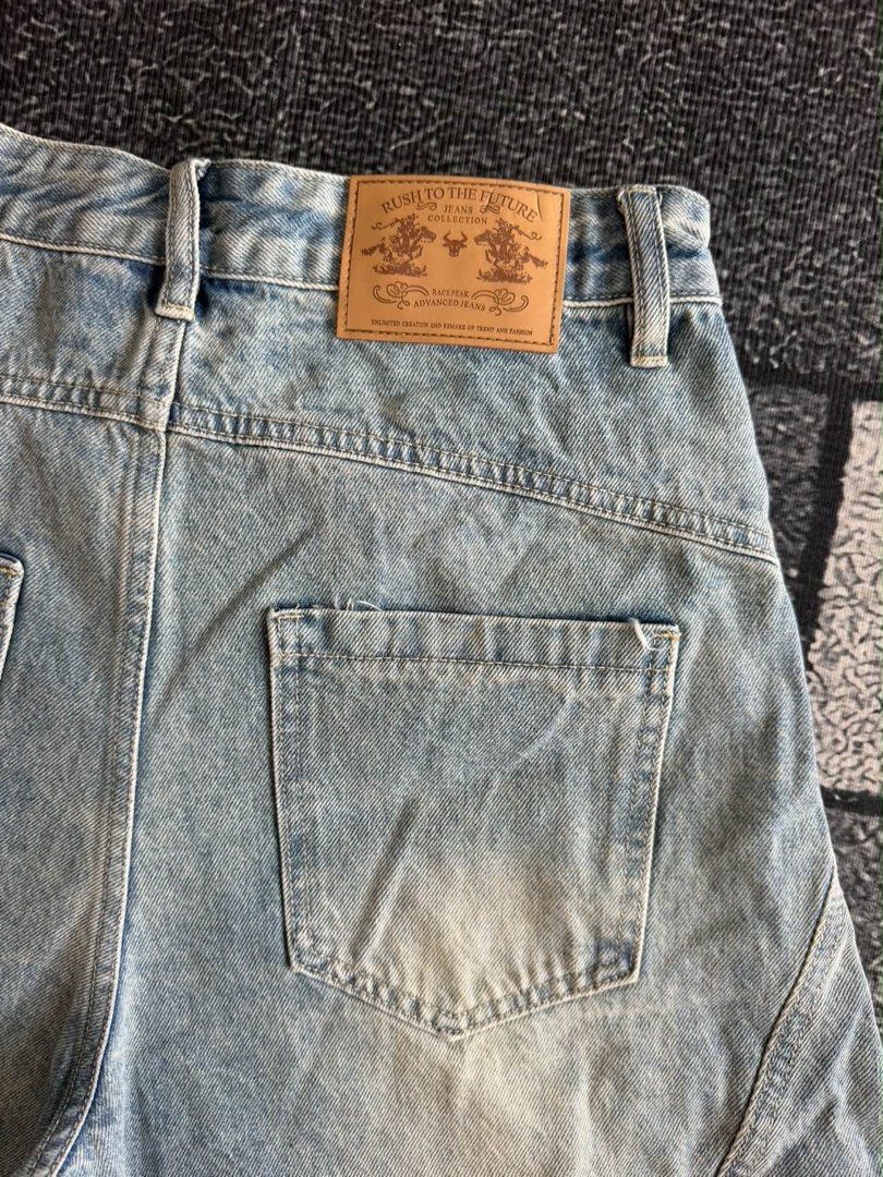 Y2K Wide Leg Washed Denim Jorts (Category: Shorts) located in Iloilo. Submitted by bunitoapparel_v2 (Listing ID 1465379986, Image 3). Description: Y2K Wide Leg Washed Denim Jorts Good as new No Flaws Waist 30-31 Length 28 +Sf.