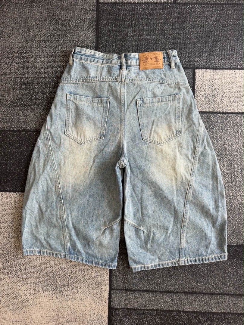 Y2K Wide Leg Washed Denim Jorts (Category: Shorts) located in Iloilo. Submitted by bunitoapparel_v2 (Listing ID 1465379986, Image 2). Description: Y2K Wide Leg Washed Denim Jorts Good as new No Flaws Waist 30-31 Length 28 +Sf.