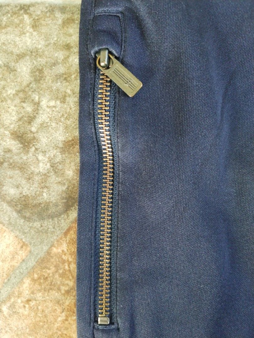 Y3 yohji yamamoto adidas (Category: Activewear) located in Legazpi City. Submitted by genobecollectives (Listing ID 1465173581, Image 3). Description: adidas y-3 by Yojhi Yamamoto pants 1500 free ship - Waist: Secure drawstring waist for a customizable fit - Pockets & Hems: Stylish bronze-toned zippers on front pockets and leg hems - Details: Premium gold logo lettering embroidery on the back pockets - Material: Durable fabric ideal for training,