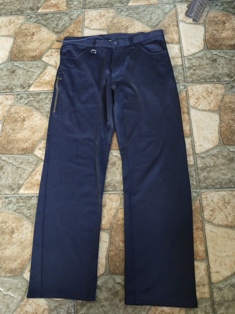 Y3 yohji yamamoto adidas (Category: Activewear) located in Legazpi City. Submitted by genobecollectives (Listing ID 1465173581, Image 1). Description: adidas y-3 by Yojhi Yamamoto pants 1500 free ship - Waist: Secure drawstring waist for a customizable fit - Pockets & Hems: Stylish bronze-toned zippers on front pockets and leg hems - Details: Premium gold logo lettering embroidery on the back pockets - Material: Durable fabric ideal for training,