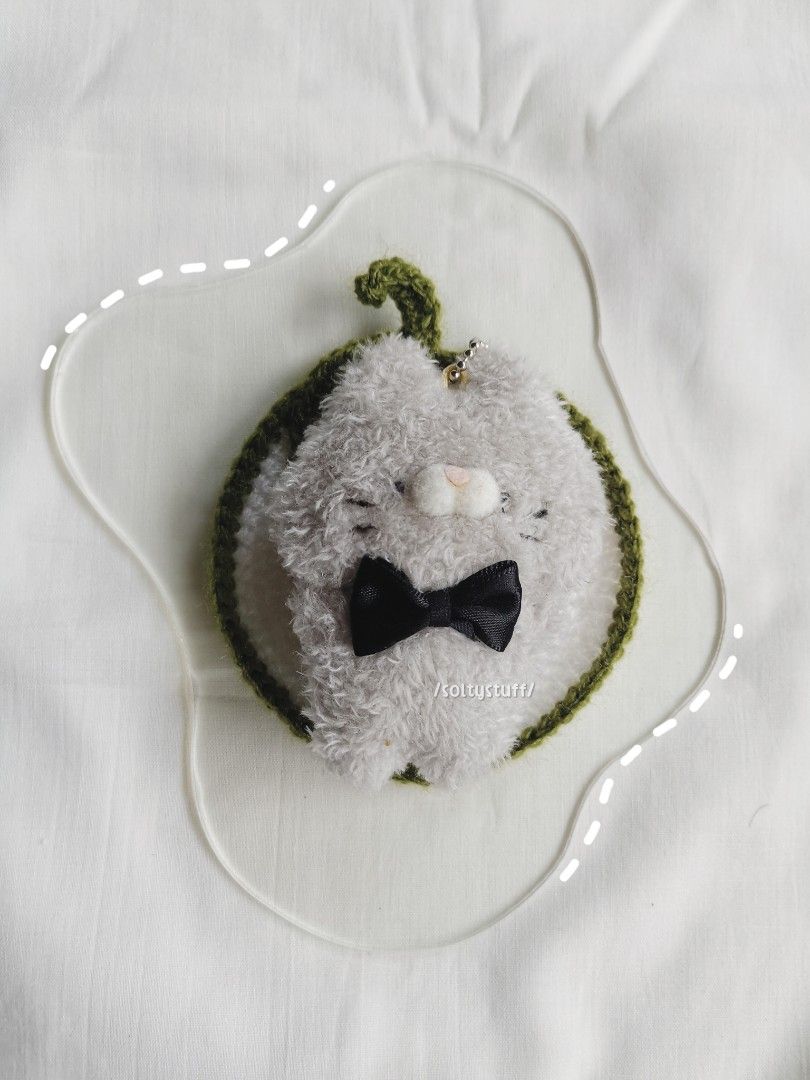 Yell Cat Plush Charm (Category: Plushies & Soft Toys) located in Malolos. Submitted by soltyx (Listing ID 1465357859, Image 1). Description: Very cute Perfect for cat lovers.