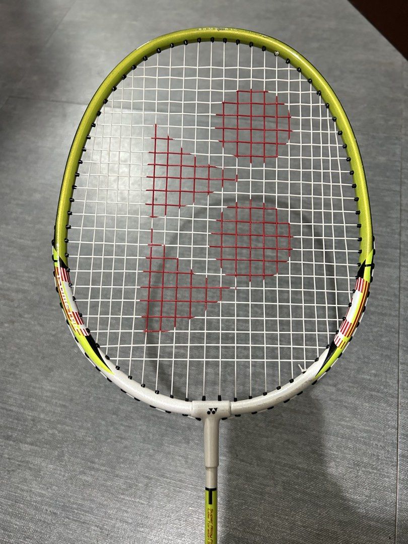 Yonex B 6500 Isometric (Category: Racket and Ball Sports) located in Quezon City. Submitted by japansurplus2 (Listing ID 1465287293, Image 3). Description: .