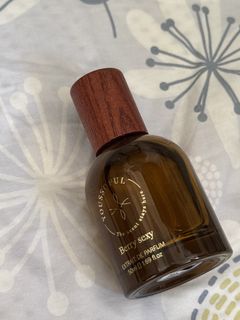 （分類：）位於 。 由 lwongkitty 提交（商品編號 1465216345，圖片 1）。簡介： 。