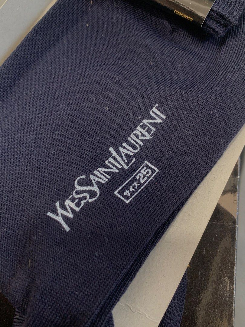 YSL SOCKS (Category: Socks) located in San Fernando. Submitted by makathleenfaye.cloud (Listing ID 1465180591, Image 2). Description: Unused Very nice pa.