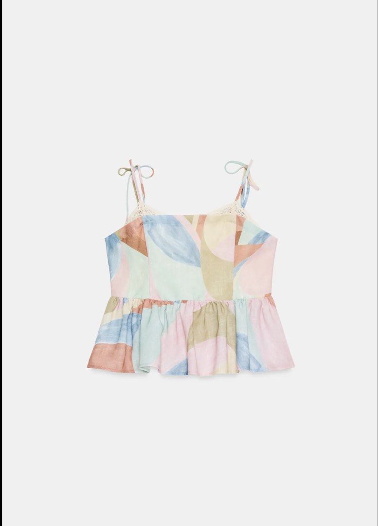Zara Abstract Linen Top (Category: Sleeveless) located in Mandaluyong City. Submitted by keep.it (Listing ID 1465205259, Image 3). Description: Original price 3kk.
