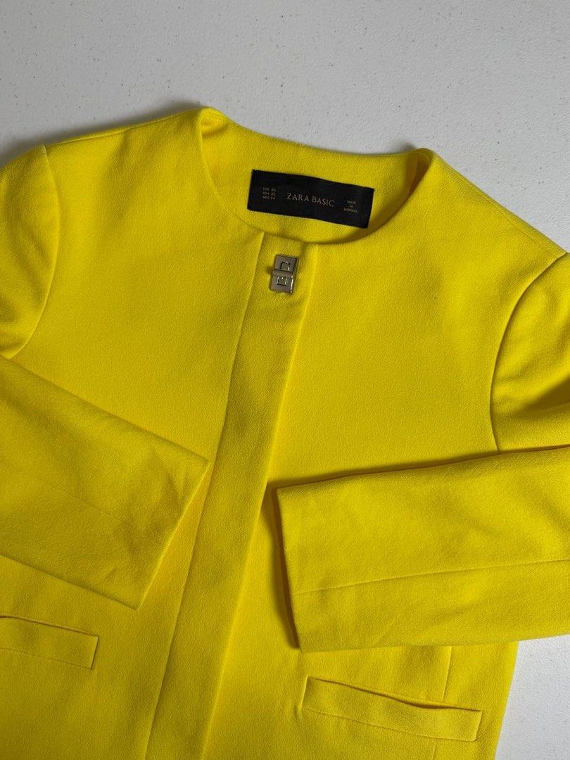ZARA BASIC COLLARLESS HIDDEN SNAP BLAZER JACKET (Category: Coats, Jackets and Outerwear) located in Tacloban City. Submitted by coachfinds (Listing ID 1465190747, Image 2). Description: ZARA BASIC COLLARLESS HIDDEN SNAP BLAZER JACKET XS W 18 L 20.5 SLEEVE: 19.5 COLOR RATE: 9.5/10 CONDITION: 9.5/10 MINE: 699.