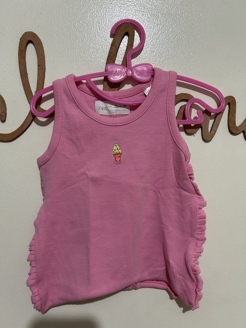 Zara blouse bundle 4T (Category: Babies & Kids Fashion) located in Las Pinas. Submitted by anjcanilao (Listing ID 1465332088, Image 1). Description: 4T on tag Like new.