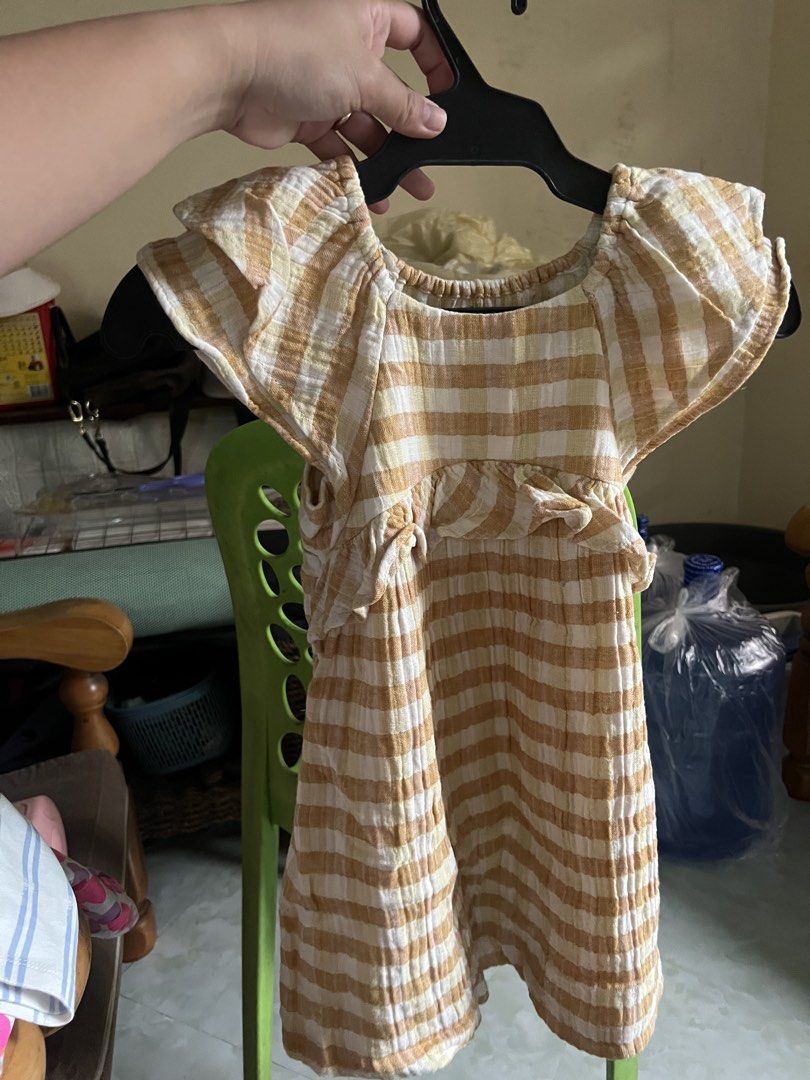 Zara dress (Category: Babies & Kids Fashion) located in Imus. Submitted by labella.mnl (Listing ID 1465280862, Image 1). Description: No flaws Super comfy Muslin cotton.