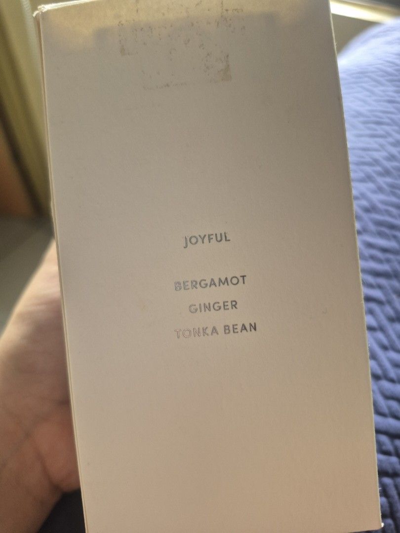 Zara Les Heures Passent Number 2 Eau De Parfum (Category: Fragrance & Deodorants) located in Manila. Submitted by enndrelithe (Listing ID 1465243713, Image 3). Description: Hello po! :) I'm selling my Zara Les Heures Passent Number 2 Eau de Parfum for only P650 [orig price: P1695]. Around 60+ percent pa sya [please see pic]. RFS: Need funds for my oathtaking 🥹 tyy!! Notes: bergamot, ginger, tonka bean Payment and Delivery: MOP: Maribank, GCash D