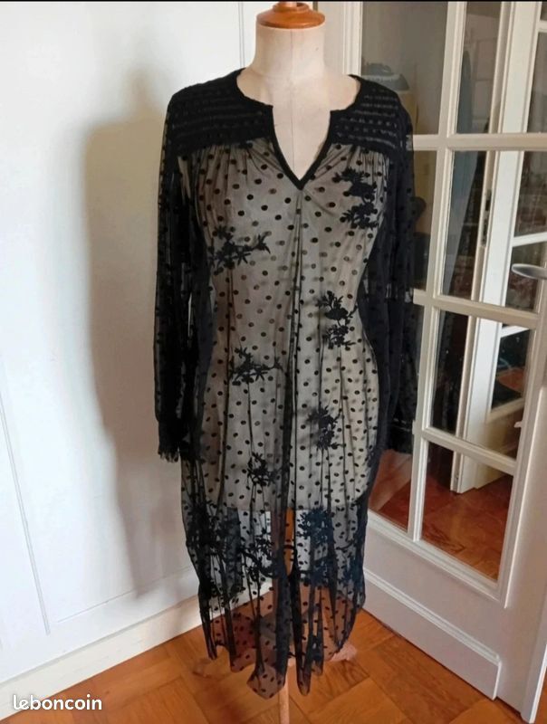 Zara Sheer Dress (Category: Dresses) located in Mabalacat. Submitted by calmrabbit.ae2127 (Listing ID 1465297012, Image 1). Description: .