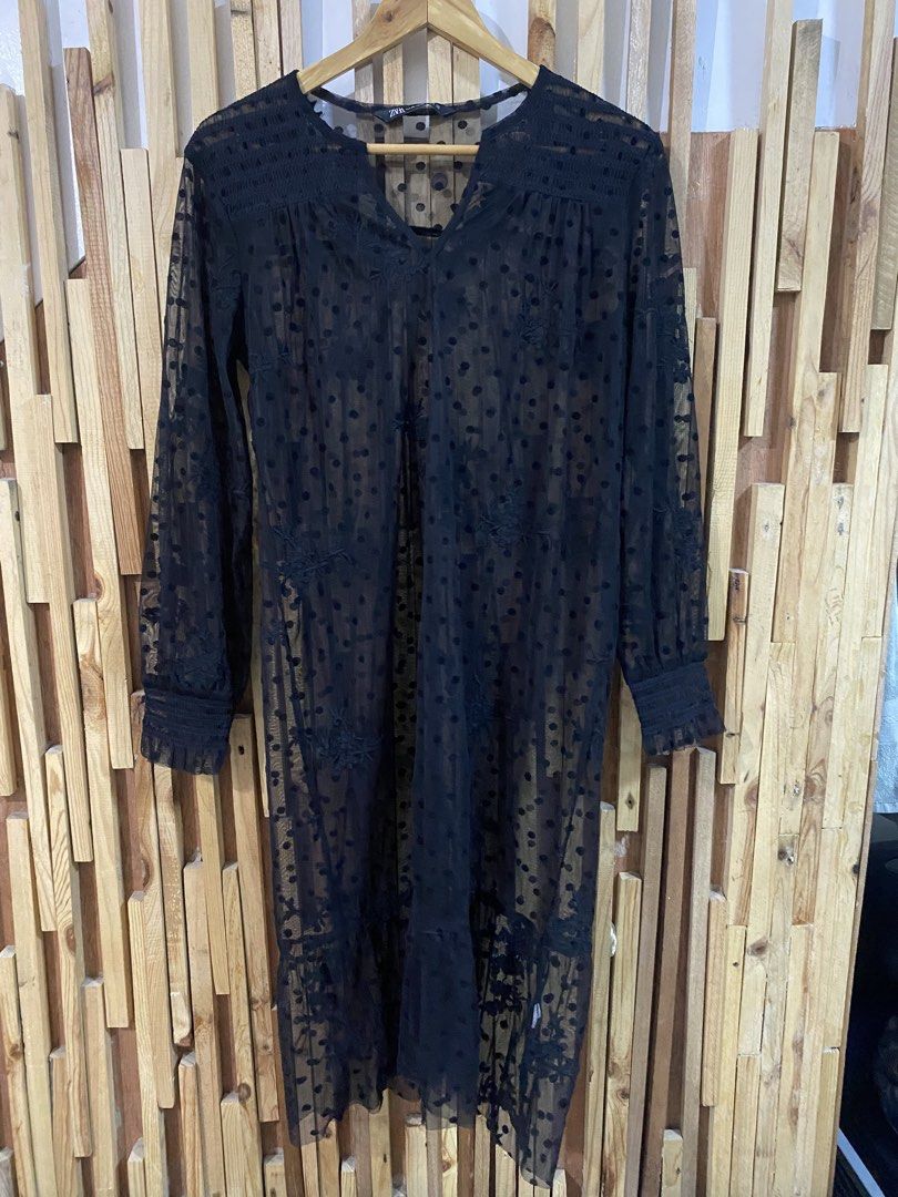 Zara Sheer Dress (Category: Dresses) located in Mabalacat. Submitted by calmrabbit.ae2127 (Listing ID 1465297012, Image 2). Description: .