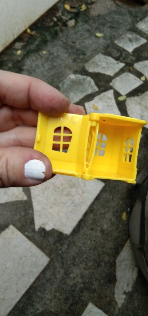 Zomling house yellow (Category: Action & Battle Toys) located in Quezon City. Submitted by eidorableshop (Listing ID 1465173284, Image 1). Description: .