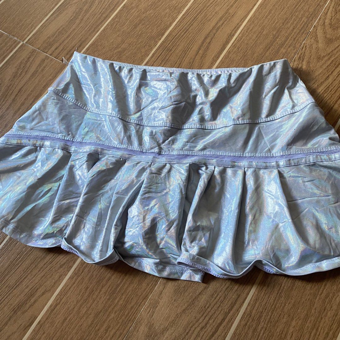 zumba skort (Category: Activewear) located in Paete. Submitted by fat.archives (Listing ID 1465304863, Image 2). Description: waist 28 length 12.