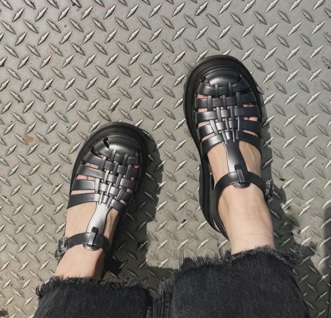 100% ORIGINAL MELISSA (Category: Wedges) located in Manila. Submitted by mydytrends (Listing ID 1467010101, Image 2). Description: NEGO PRICE FOR SURE BUYER 🥰 - 100% Original Melissa brand - Model: Possession Platform II - Color: Metallic gunmetal / black - Sizes available: 6, 8, 9 - Features a trendy fisherman jelly weave design with a chunky platform sole - Made of durable, flexible, and bubblegum-scented signature Melissa material - Brand new