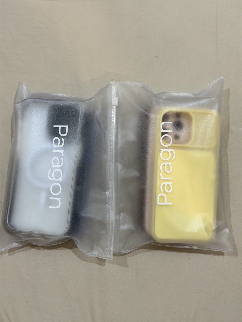 15 pro max cases take all - Moft, Ringke, Paragon Pieces (Category: Cases & Sleeves) located in Binan City. Submitted by trishysabie (Listing ID 1467115752, Image 3). Description: Assorted 15 pro max cases, take all for 1,500 please Moft Sapphire case originally 2k Pink Ringke case 750 orig price Paragon is orig price 800 each * 2 other 3 cases are generic ones from orange app.