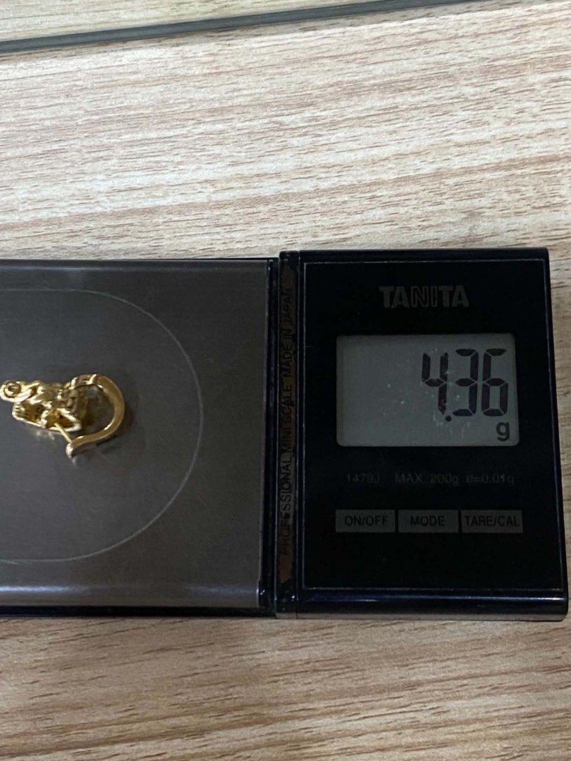 18k monaco earrings (Category: Earrings) located in Manila. Submitted by mightystone_77b719 (Listing ID 1467028407, Image 2). Description: .