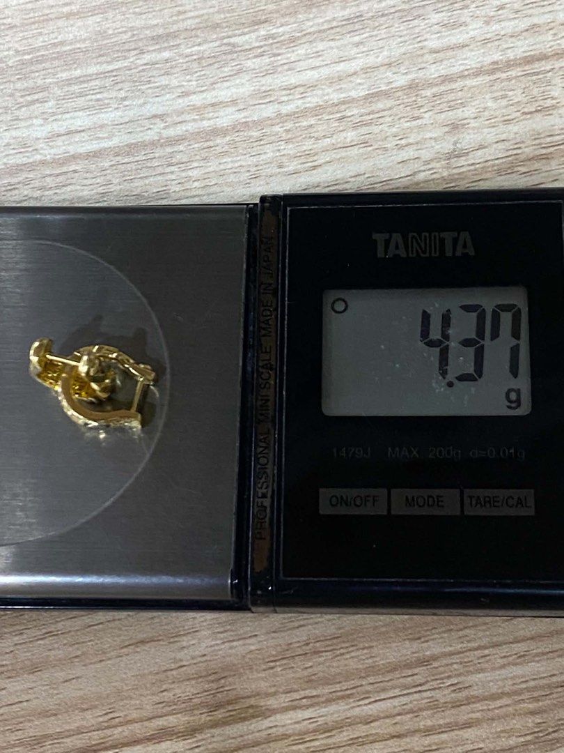 18k monaco earrings (Category: Earrings) located in Manila. Submitted by mightystone_77b719 (Listing ID 1467028759, Image 2). Description: .