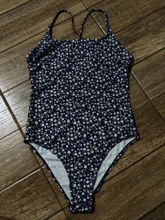 (Category: ) located in . Submitted by yanna_02501 (Listing ID 1467127074, Image 1). Description: .