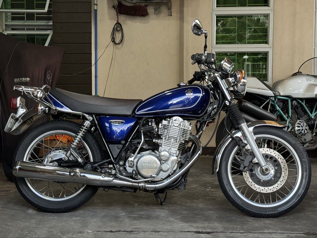 2018 Yamaha SR400 (Category: Motorbikes for Sale) located in Las Pinas. Submitted by peter09165089910 (Listing ID 1453784176, Image 2). Description: For sale: 2018 Yamaha SR400 9,000 kms mileage, all stock and original, no history of accident or drop, no issues, 280k slightly negotiable, Las Piñas area viewing. 09165089910.