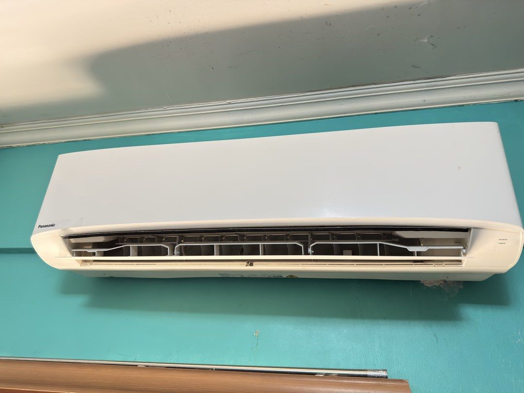 2.5hp Panasonic CS-PN18UKQ Air Conditioner (Category: Air Conditioning and Heating) located in Makati City. Submitted by raga2019 (Listing ID 1467036980, Image 1). Description: - Brand/Model: Panasonic CS-PN18UKQ Standard Indoor Wall Split Unit - Manufactured: March 2021 (Made in Malaysia) - Power Supply: 230V / 60 Hz - Refrigerant: Eco-friendly R32 - super cold/ Reason for selling- for upgrade Issue: louver not working.