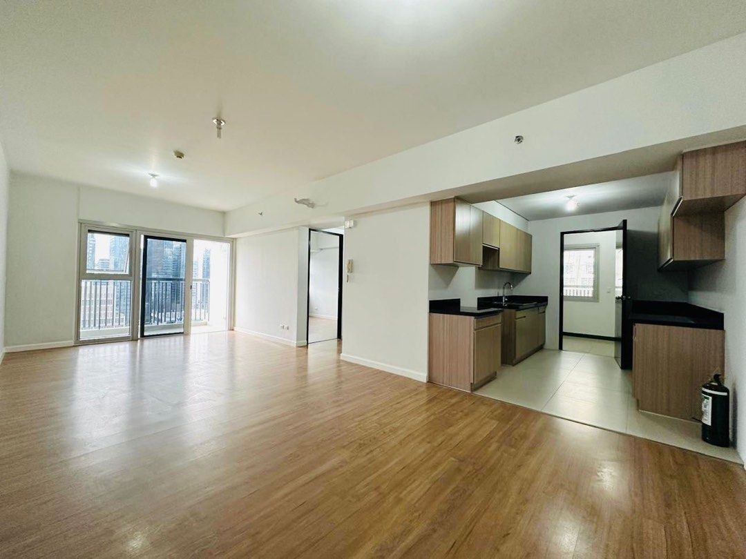 2BR ONE MARIDIEN BGC FOR SALE (Category: Apartments & Condos) located in Taguig. Submitted by jay.camprealty (Listing ID 1467139328, Image 3). Description: FOR SALE ONE MARIDIEN, BGC Property Details: Corner 2 Bedroom unit with Balcony Facing Terra Park 23rd Floor Basement Level 2 Parking Turnover Finish Never Been Occupied 93 SQM - Floor Area Selling Price: Php 27,500,000 firm price.