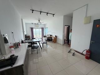 (Category: ) located in . Submitted by mudah176945 (Listing ID 1467151762, Image 1). Description: .