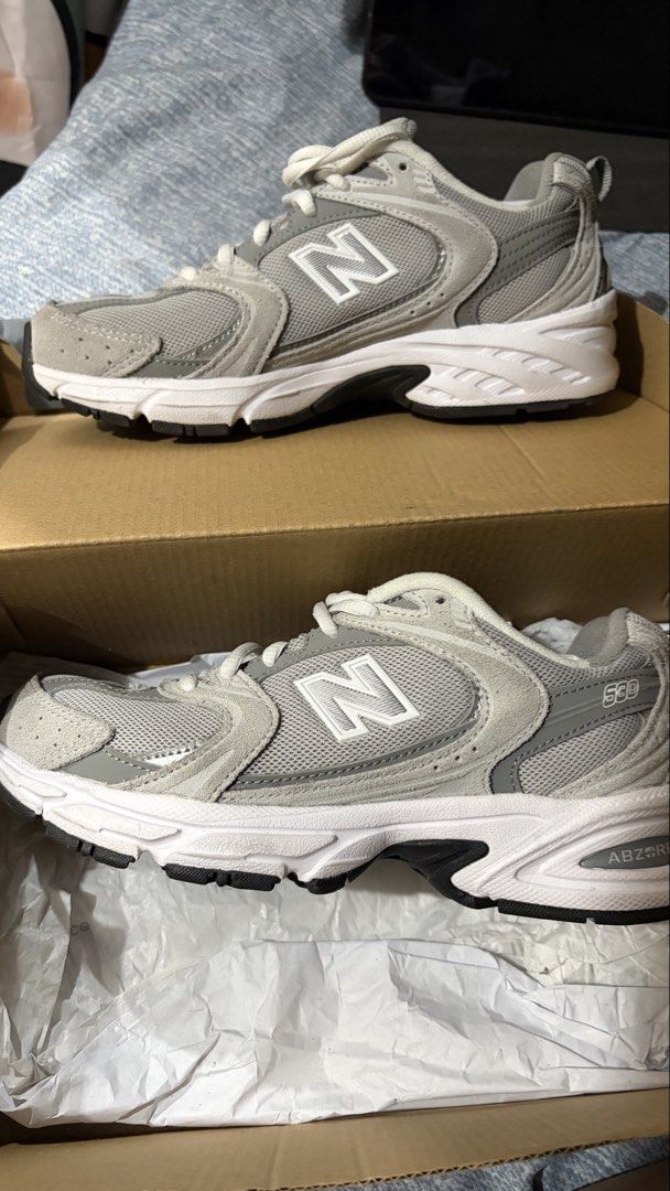 530 NEW BALANCE (Category: Shoe inserts) located in Manila. Submitted by raredeer_ (Listing ID 1467131834, Image 3). Description: Original! -used for a few times only - with box.
