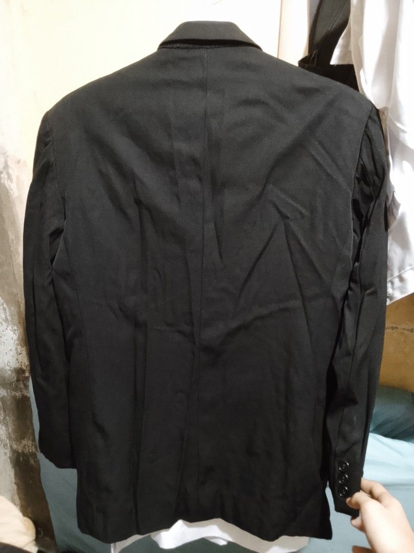 90s DB men's blazer coat (Category: Coats, Jackets and Outerwear) located in Manila. Submitted by md_restored_shoes.ph2 (Listing ID 1466989771, Image 2). Description: Vintage Double breasted Blazer for men Small, slim fit Measurements: Sleeve: 21inch Shoulder: 18inch Length: 27inch Location: North Caloocan.