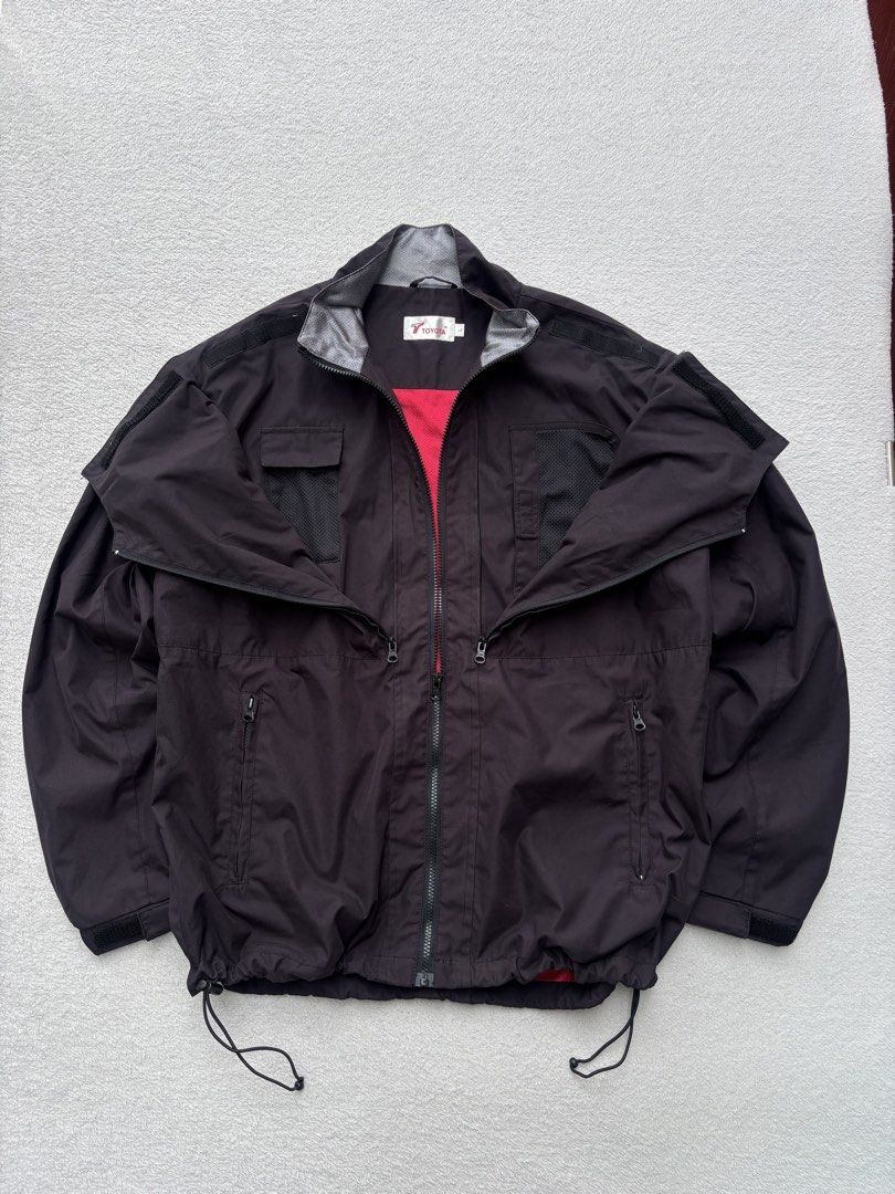 90s Toyota Utility Jacket (Category: Coats, Jackets and Outerwear) located in Baguio. Submitted by thecollector2600 (Listing ID 1467125000, Image 1). Description: Shoulder pockets on each side Large Pit to pit-25” Length-28” Shoulders-21” Sleeves-25”.