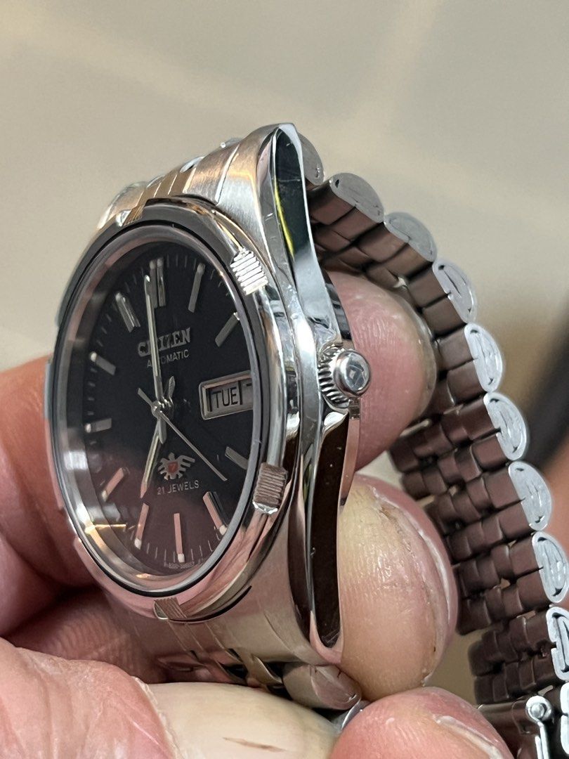 中古表 （分類：手錶）位於 Hong Kong。 由 kihing428 提交（商品編號 1467095254，圖片 3）。簡介： 星辰自動表、透明底，全正常。
