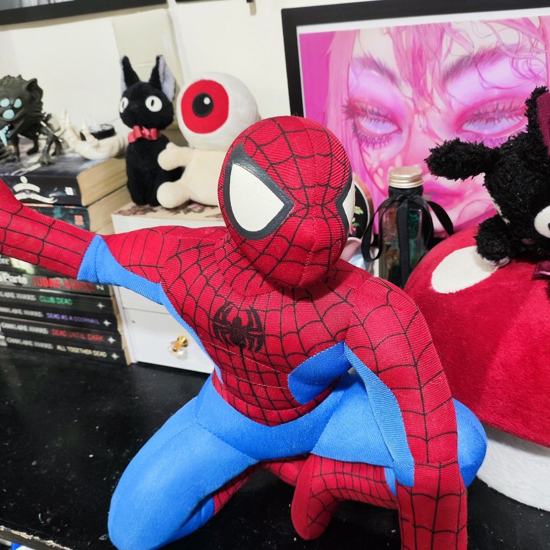 ✦ 2007 Marvel Spider-Man Plush Toy ✦ (Category: Plushies & Soft Toys) located in Santa Rosa. Submitted by rusalkascottage (Listing ID 1467099642, Image 2). Description: ୨୧ ───────────── ୨୧ P400 GC@@@sh P540 COD / PayLater ♡ Cut tag ♡ As is, please see photos for actual condition ♡ WYSIWYG ♡ Onhand & ready to ship ୨୧ ───────────── ୨୧ ✦ FAQs ✧ Location: Sta. Rosa, Laguna ✧ Shipping starts at P36 ✧ COD price is adjusted due to platform fees. Voucher
