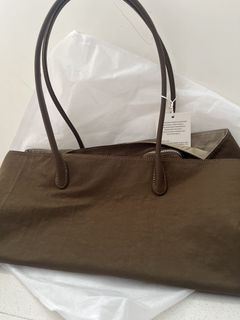（分類：）位於 。 由 hichill3 提交（商品編號 1467070641，圖片 1）。簡介： 。