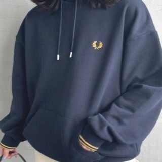 （分類：）位於 。 由 liseziemann 提交（商品編號 1467082824，圖片 1）。簡介： 。