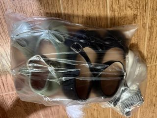 （分類：）位於 。 由 tunut 提交（商品編號 1465713773，圖片 1）。簡介： 。