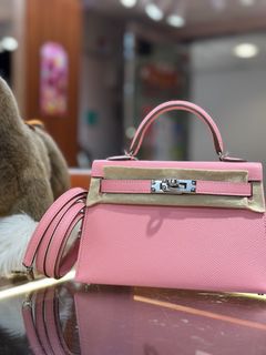 （分類：）位於 。 由 360_Luxury 提交（商品編號 1467047122，圖片 1）。簡介： 。