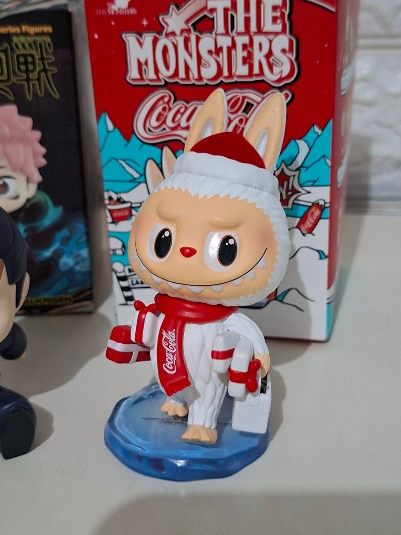 ### 🎀✨ POP MART Toys – Display Only! (Category: Designer & Blind Box Toys) located in Taguig. Submitted by authprelovedonlineshop1 (Listing ID 1467080781, Image 3). Description: ### 🎀✨ POP MART Toys – Display Only! 😍 **Cute Collectibles for Your Display Collection!** - 🎁 **Brand:** POP MART - ✨ **Condition:** Like New - 🧸 **Display only — not used for play** - 💖 Perfect for collectors, room decor, or adding a cute touch to your display shel