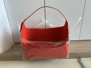 （分類：）位於 。 由 sklee719 提交（商品編號 1466996916，圖片 1）。簡介： 。