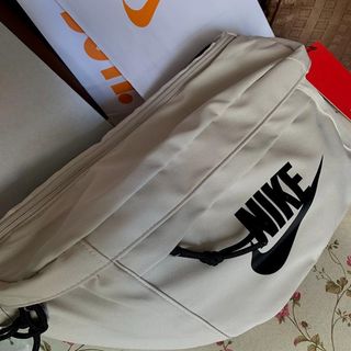 （分類：）位於 。 由 freemountain_bd93fe 提交（商品編號 1467015052，圖片 1）。簡介： 。