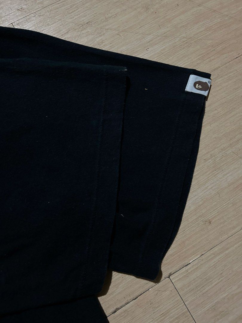 A Bathing Ape (BAPE) Crossbone Tee (Category: Tshirts & Polo Shirts ) located in Baguio. Submitted by thrift2dream (Listing ID 1467067773, Image 3). Description: Excellent condtion Width:24.5 Length:30 1200.