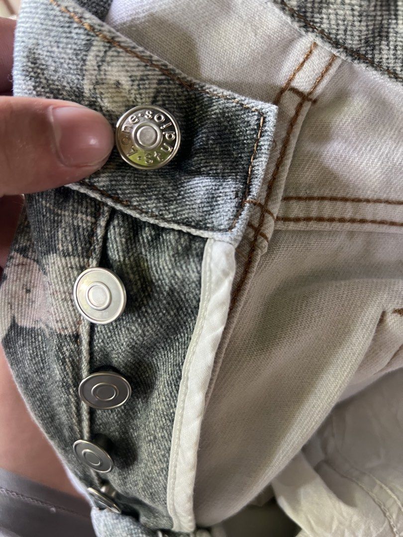 ACME STUDIOS BAGGY JEANS (Category: Jeans) located in Manila. Submitted by jamesgrefi35527 (Listing ID 1467070115, Image 3). Description: X.