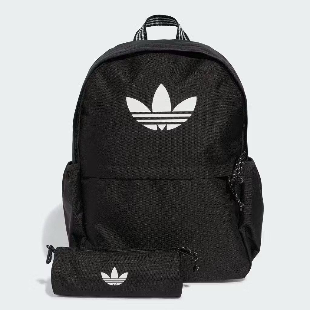 Adidas backpack (Category: Backpacks) located in Cavite. Submitted by koloretemnl (Listing ID 1467016593, Image 1). Description: .