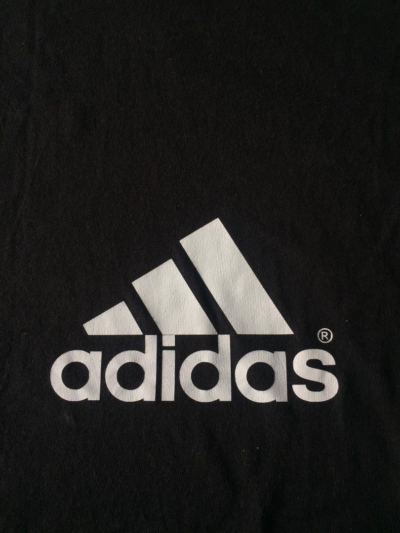 Adidas Crewneck Black Tshirt (Category: Tshirts & Polo Shirts ) located in Naga. Submitted by bonethugz1822 (Listing ID 1467050103, Image 3). Description: Excellent condition Cut tag issue Colorate 9.5/10 From US Bale 400+sf.