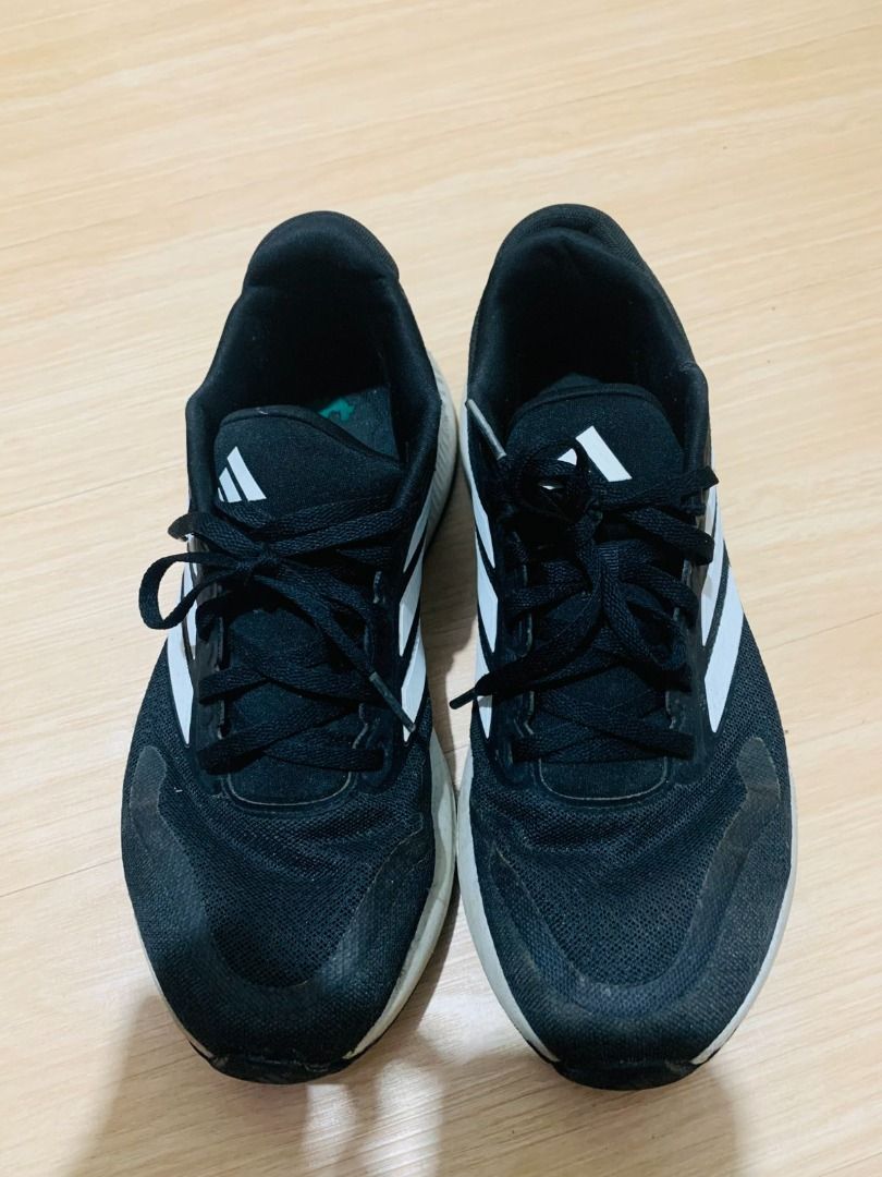 Adidas Original Size US 7 / EU 37-38 (Category: Sneakers) located in Santa Rosa. Submitted by missgranny (Listing ID 1467049899, Image 1). Description: Not needed anymore.