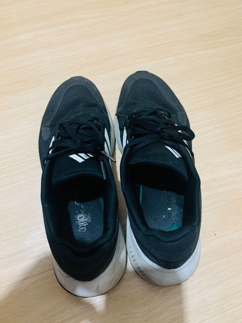 Adidas Original Size US 7 / EU 37-38 (Category: Sneakers) located in Santa Rosa. Submitted by missgranny (Listing ID 1467049899, Image 3). Description: Not needed anymore.