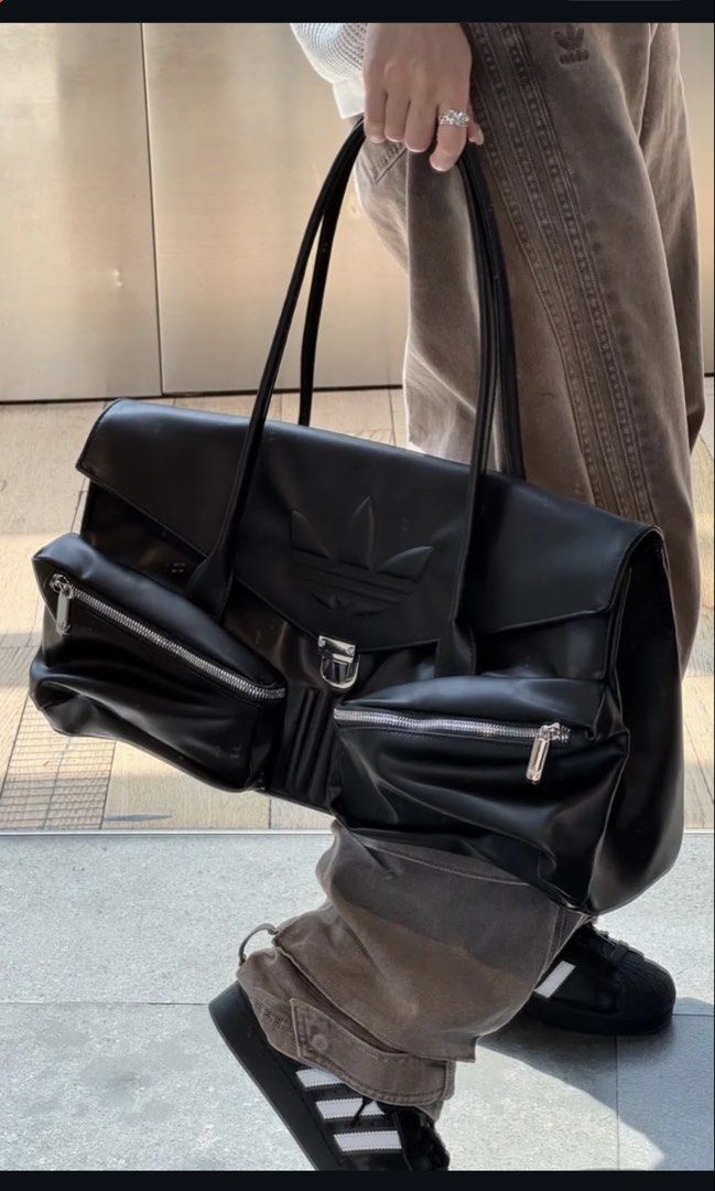 ADIDAS PU LEATHER (Category: Shoulder Bags) located in Malolos. Submitted by sunnysideup2018 (Listing ID 1467167493, Image 3). Description: All MPO items are last price already!♥️ Mura na po lahat yan🥰 JNT/SCO couriers🚛 Message me to order💋.