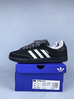 (Category: ) located in . Submitted by khai.uasneakers (Listing ID 1467152192, Image 1). Description: .