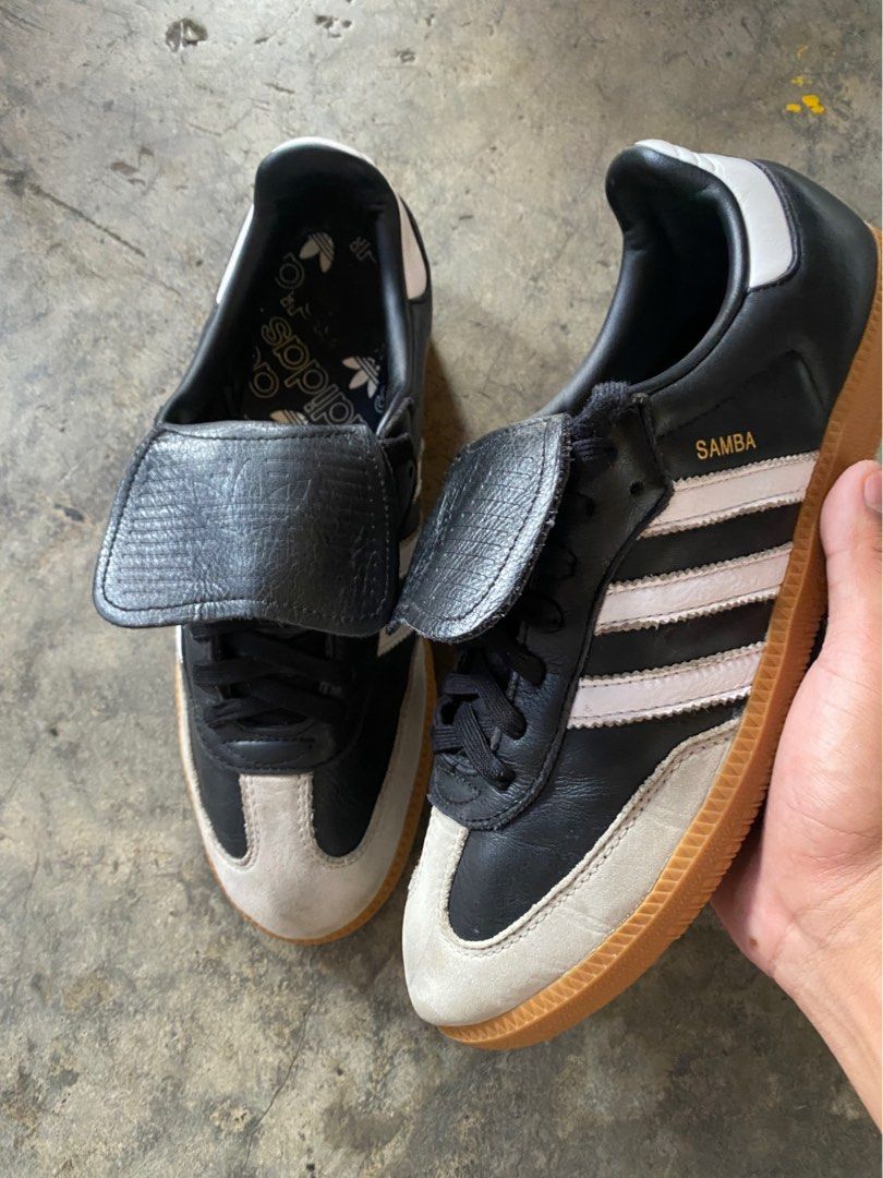 Adidas Samba LT sneakers (Category: Sneakers) located in Davao. Submitted by eziekelmoral (Listing ID 1467103444, Image 2). Description: Adidas Samba LT sneakers in the Core Black / Footwear White / Gold colorway Size : 10 Excellent condition Color rate : 9.6/10 Sign of used only Overall excellent condition 2,500 free sf DM ME IF INTERESTED 📥.