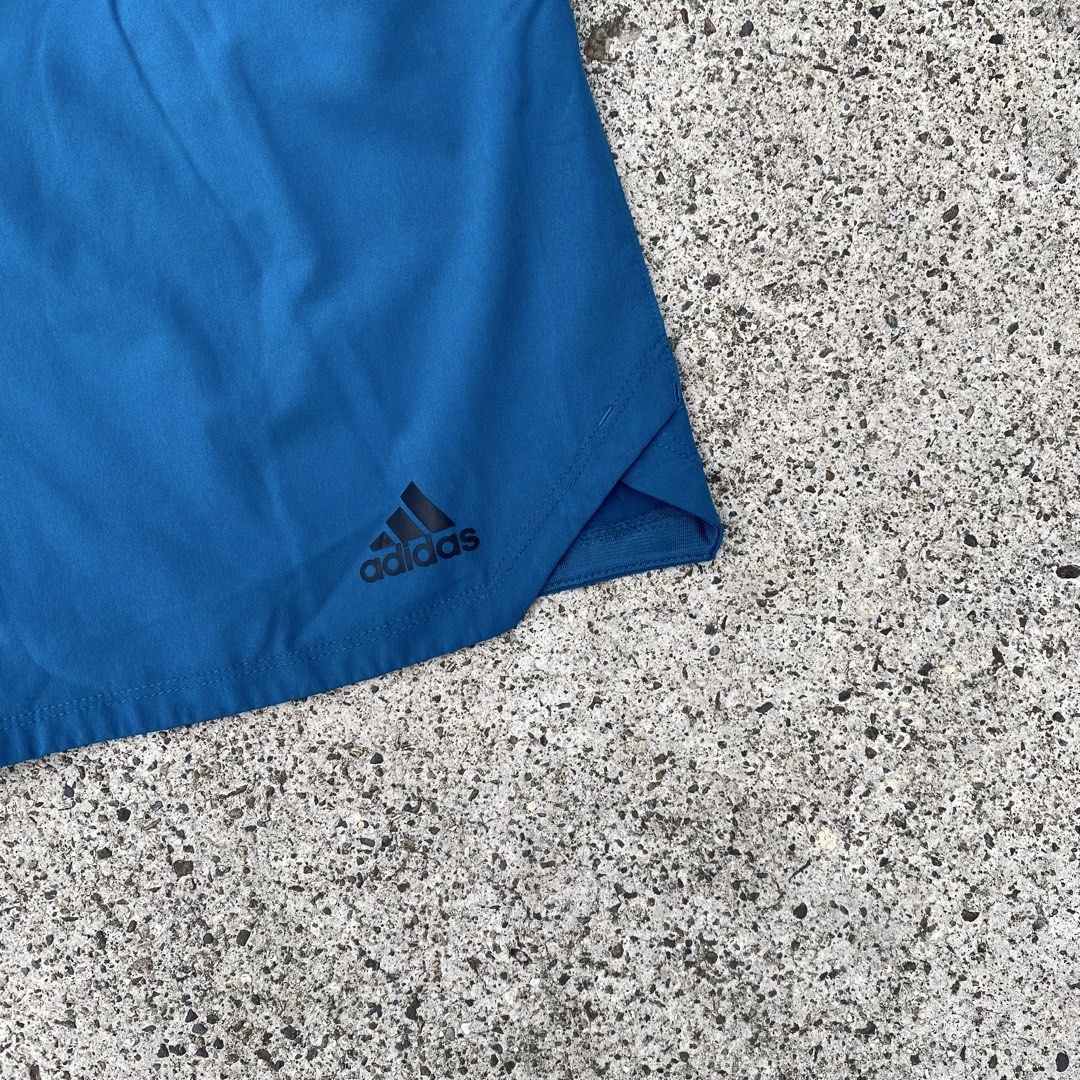 Adidas short (Category: Shorts) located in Lapu-Lapu City. Submitted by larry_oliver (Listing ID 1467135805, Image 2). Description: Adidas short! Medium Waistline 30-36 Length 19 Leg opening 10.5 Condition 9/10 Color rate 9.6/10 Issue: pinhole 400🏷️.