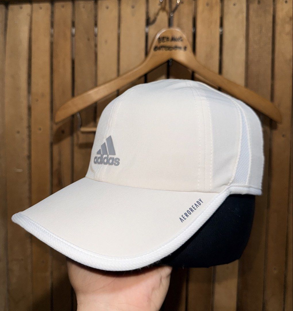 Adidas Superlite Relaxed Adjustable Performance Women’s Cap (Category: Hats & Beanies) located in Maramag. Submitted by ghab82885 (Listing ID 1467056649, Image 1). Description: Adidas Superlite Relaxed Adjustable Performance Women’s Cap Excellent condition No issue Fits All Women.