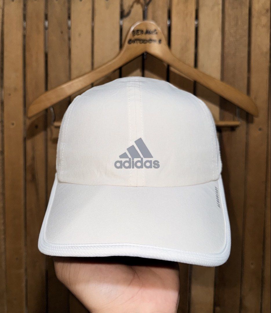 Adidas Superlite Relaxed Adjustable Performance Women’s Cap (Category: Hats & Beanies) located in Maramag. Submitted by ghab82885 (Listing ID 1467056649, Image 2). Description: Adidas Superlite Relaxed Adjustable Performance Women’s Cap Excellent condition No issue Fits All Women.